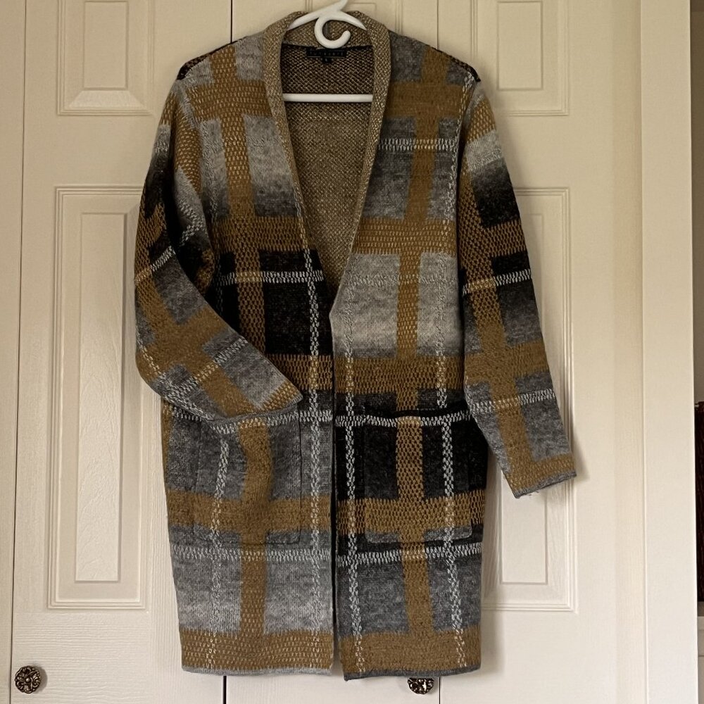 Cozy long cardigan/jacket by Funsport
